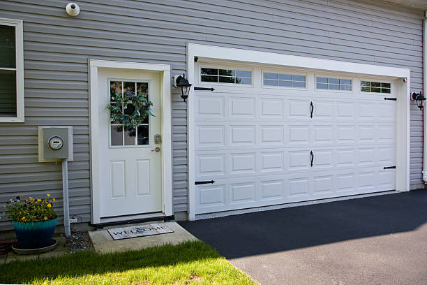 24/7 Emergency Garage Door Installation experts in New Deal, TX